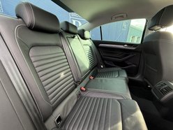 Volkswagen Passat 1.4 TSI 13kWh GTE Saloon 4dr Petrol Plug-in Hybrid DSG Euro 6 (s/s) (218 ps 23
