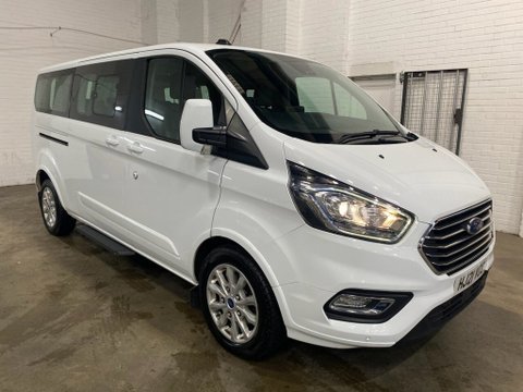 Ford Tourneo Custom 320 TITANIUM L2 ECOBLUE 2
