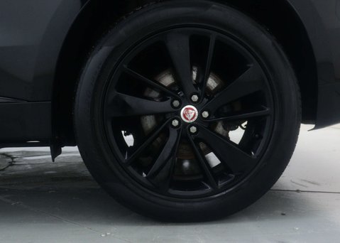 Jaguar F-Pace 2.0 F-Pace R-Dynamic S PHEV AWD Auto 4WD 5dr 16