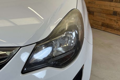 Vauxhall Corsa 1.2 16V Limited Edition Hatchback 3dr Petrol Manual Euro 5 (85 ps) 15