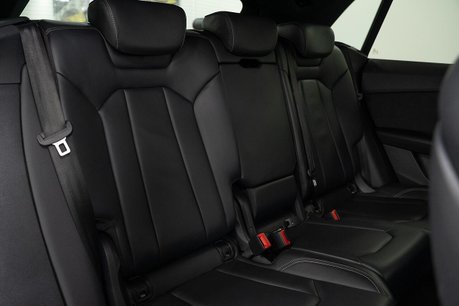 Audi Q8 TFSI V6 Black Edition 3.0 5dr SUV Automatic Petrol 18