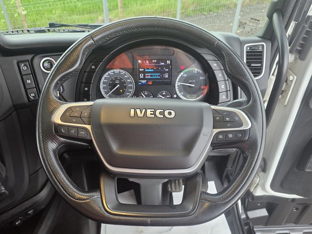 Iveco S-Way AS440S57TX/FP *ex-demo* 9