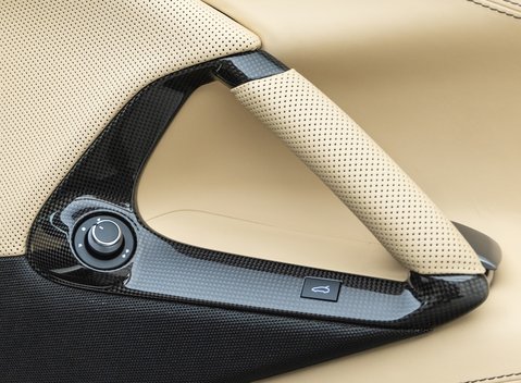 Ferrari 812 Superfast 23