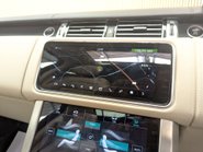 Land Rover Range Rover 3.0 Range Rover Autobiography Auto 4WD 5dr 66