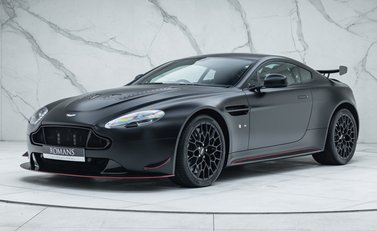 Aston Martin V12 Vantage S 1