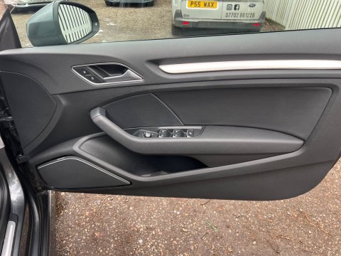 Audi A3 TFSI S LINE 36