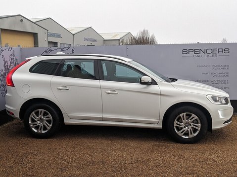 Volvo XC60 D4 SE 10