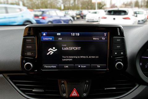 Hyundai i30 CRDI SE NAV 24