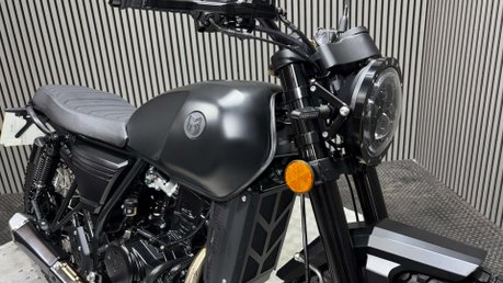 Mutt DRK-01 125 2025 ONLY 129 MILES MOT 2028 MODERN RETRO BIKE 125CC 14