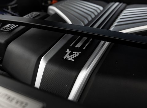 Rolls-Royce Phantom VIII EWB 75