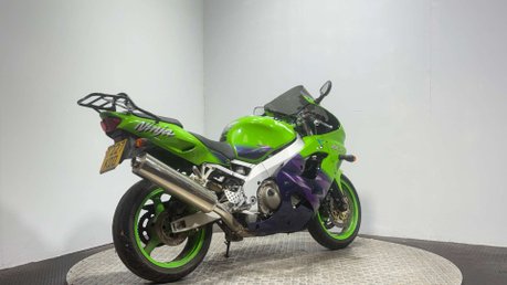 Kawasaki ZX ZX9R 1999 44K SPARES OR REPAIR PROJECT BIKE 900CC SUPER SPORT 3