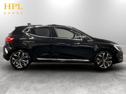Renault Clio 1.6 E-TECH Techno Hatchback 5dr Petrol Hybrid Auto Euro 6 (s/s) (145 ps) 8