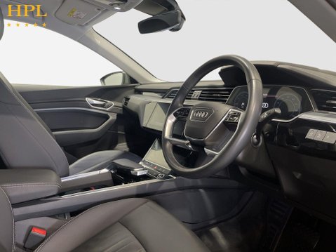 Audi Q8 50 Sport Sportback 5dr Electric Auto quattro 95kWh (11kW Charger) (340 ps) 12