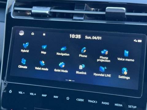 Hyundai TUCSON 1.6 h T-GDi Premium Auto Euro 6 (s/s) 5dr 17