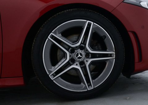 Mercedes-Benz A Class 1.3 A 180 AMG Line Premium Plus Auto 5dr 14