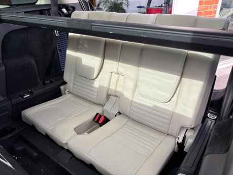 Land Rover Discovery Sport 2.0 Si4 HSE Luxury SUV 5dr Petrol Auto 4WD Euro 6 (s/s) (240 ps) 16