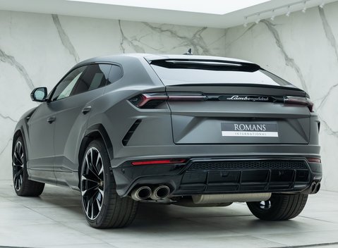Lamborghini Urus 7