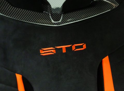 Lamborghini Huracan STO 18