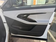 Land Rover Range Rover Evoque SE MHEV 28