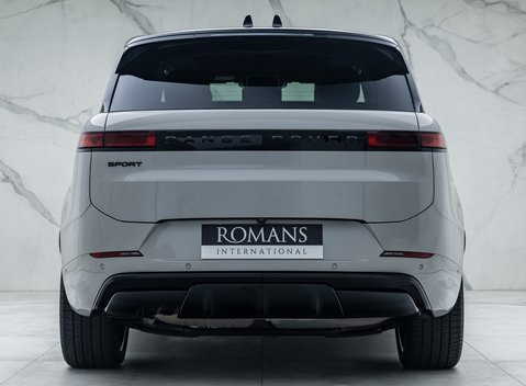 Land Rover Range Rover Sport D300 Dynamic SE 5