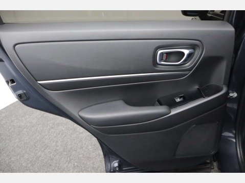 Honda HR-V 1.5 HR-V Advance i-MMD CVT 5dr 34