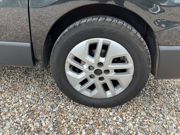 Renault Trafic Crew Cab SWB L1H1 Sport SL27 Air Con Alloys Nav Se 15