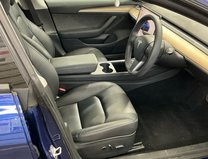 Tesla Model 3 Model 3 (Dual Motor) Long Range Saloon 4dr Electric Auto 4WDE (346 ps) 12