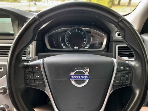 Volvo S80 D2 SE LUX 17