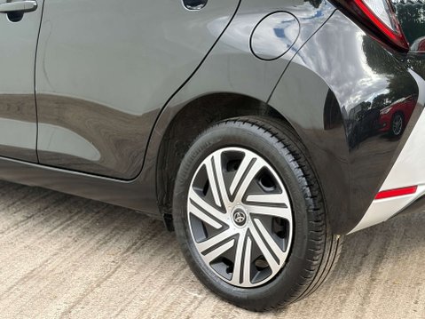 Toyota Aygo 1.0 Aygo X-Play TSS VVT-i 5dr 28