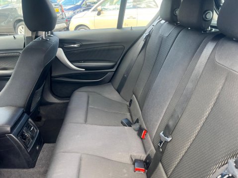 BMW 1 Series 1.6 116i SE Auto Euro 5 (s/s) 5dr 26