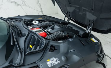 Ferrari Purosangue 52