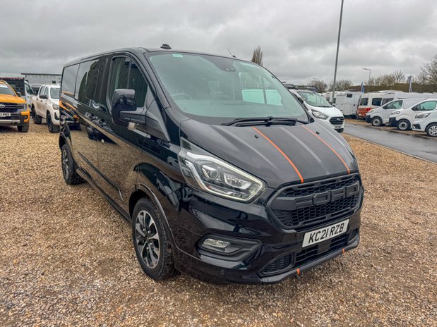 Ford Transit Custom Crew Cab LWB L2H1 Sport 320 Air Con Alloys SELECT 5