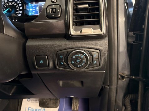 Ford Ranger 2.0 EcoBlue Wildtrak Auto 4WD Euro 6 (s/s) 4dr 30