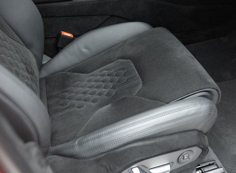 Lamborghini Urus PERFORMANTE 20