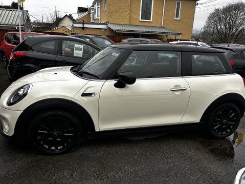 Mini Hatch COOPER CLASSIC 4