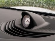 Porsche Taycan Taycan Turbo 16