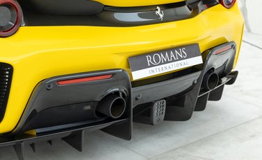 Ferrari 488 Pista 26