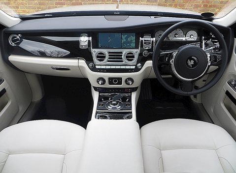 Rolls-Royce Ghost 15