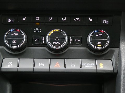 Skoda Karoq 2.0 TDI SE Technology DSG 4WD Euro 6 (s/s) 5dr 18