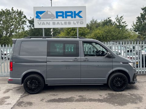 Volkswagen Transporter 2.0 TDI T30 Highline Kombi Double Cab 5dr Diesel DSG FWD SWB Euro 6 (s/s) ( 8