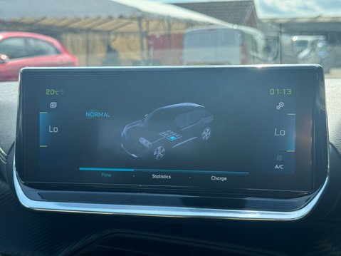 Peugeot 2008 50kWh GT SUV 5dr Electric Auto (136 ps) 26