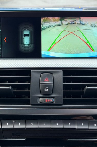 BMW 3 Series 330D XDRIVE M SPORT SHADOW EDITION TOURING - REVERSE CAMERA -PRO NAV -H/K 