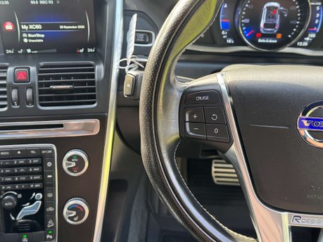 Volvo XC60 2.4 XC60 R-Design Luxury Nav D4 AWD Auto 4WD 5dr 24