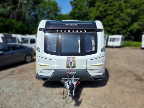 Coachman Laser Xcel 875 Kingsham 30th Special Edition 4