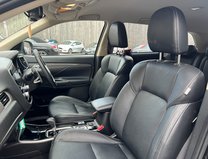 Mitsubishi Outlander 2.0 MIVEC Exceed SUV 5dr Petrol CVT 4WD Euro 6 (s/s) (150 ps) 21