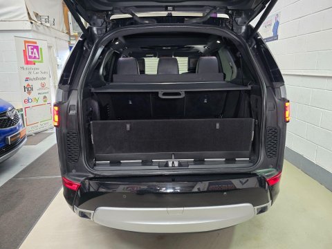 Land Rover Discovery TD6 HSE LUXURY 9