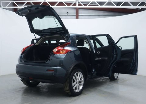 Nissan Juke 1.6 Acenta SUV 5dr Petrol Manual Euro 5 (s/s) (117 ps) 46