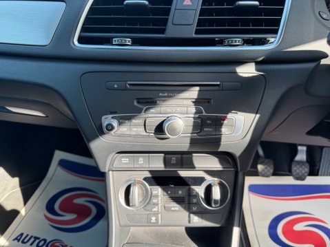 Audi Q3 TFSI S LINE 35
