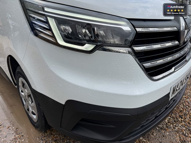Renault Trafic LWB L2H1 Low Roof Advance LL30 Air Con Sensors EURO 6 16