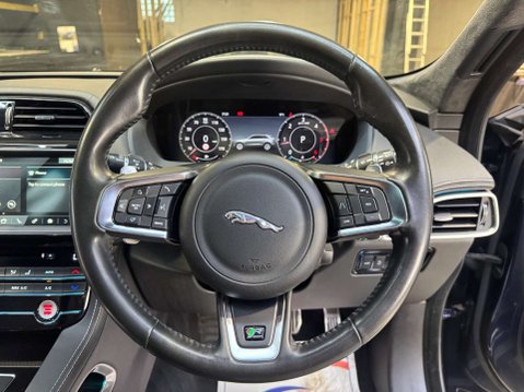 Jaguar F-Pace 2.0 F-Pace R-Sport AWD D Auto 4WD 5dr 73